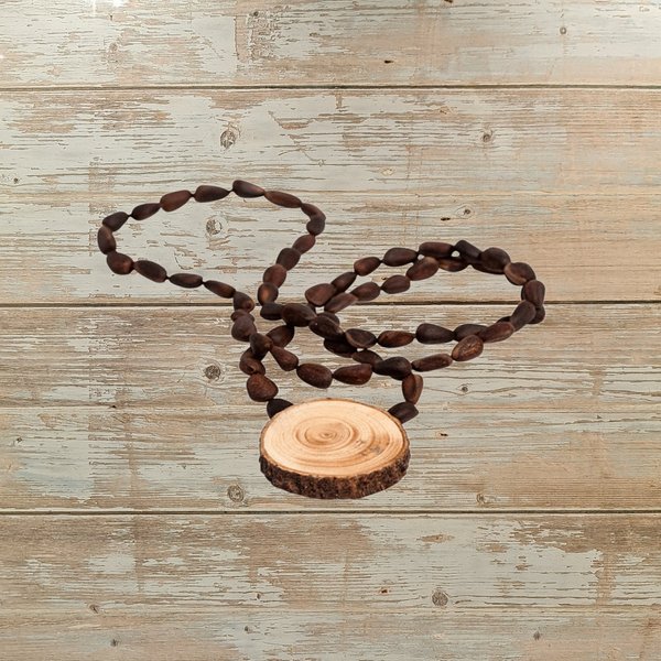 Halskette mit Zedernholzanhänger Ø 30-35 mm